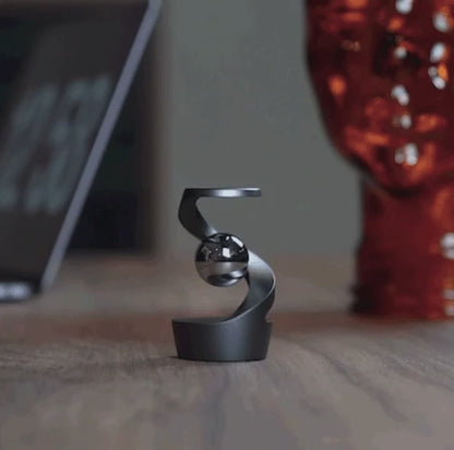 Zero-Gravity Desk Toy